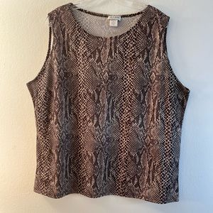 Allure sleeveless shirt.  Size:  3X
